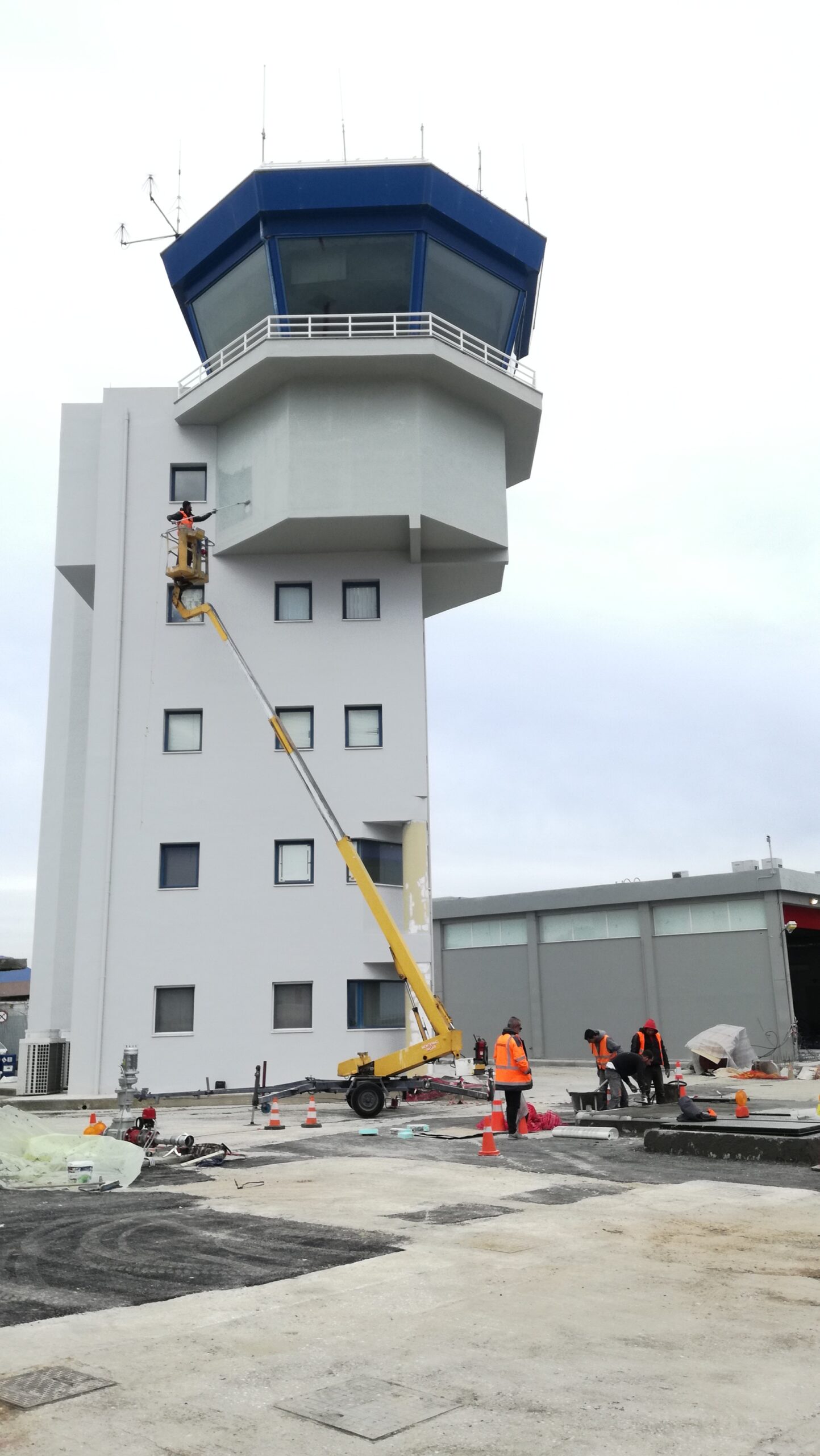 Εργασίες Συντήρησης στο Αεροδρόμιο της Καβάλας