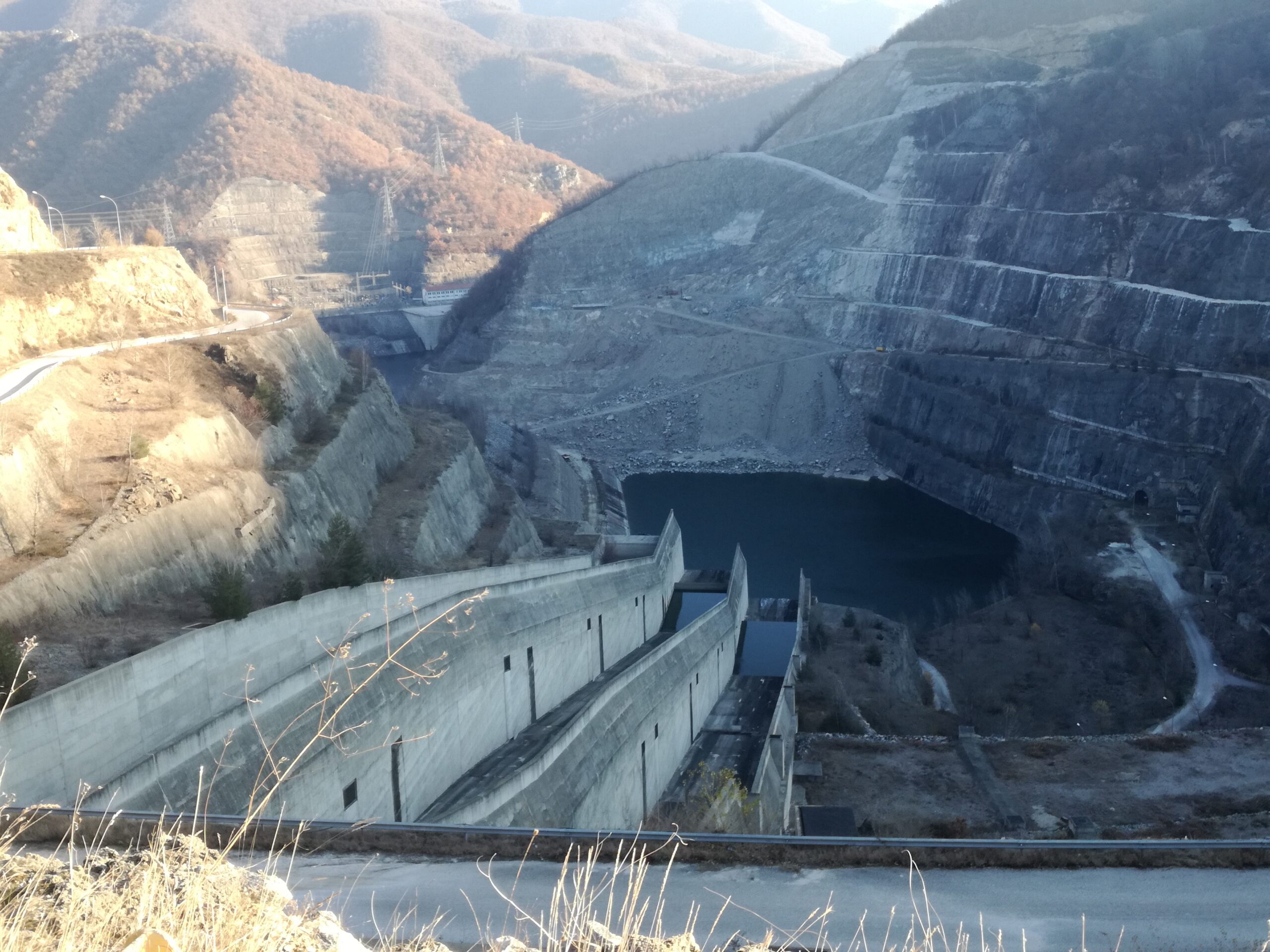 H/M Εργασίες στο Φράγμα Θησαυρού